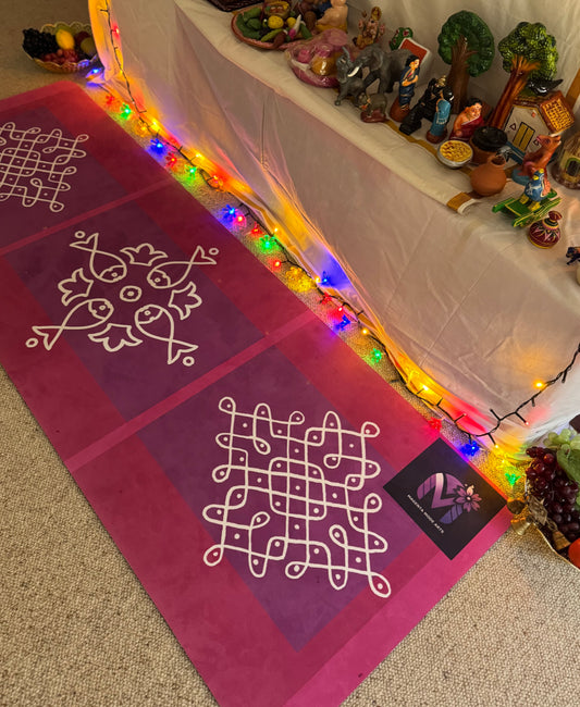 Yoga and Meditation Mat - Dots and Curves print